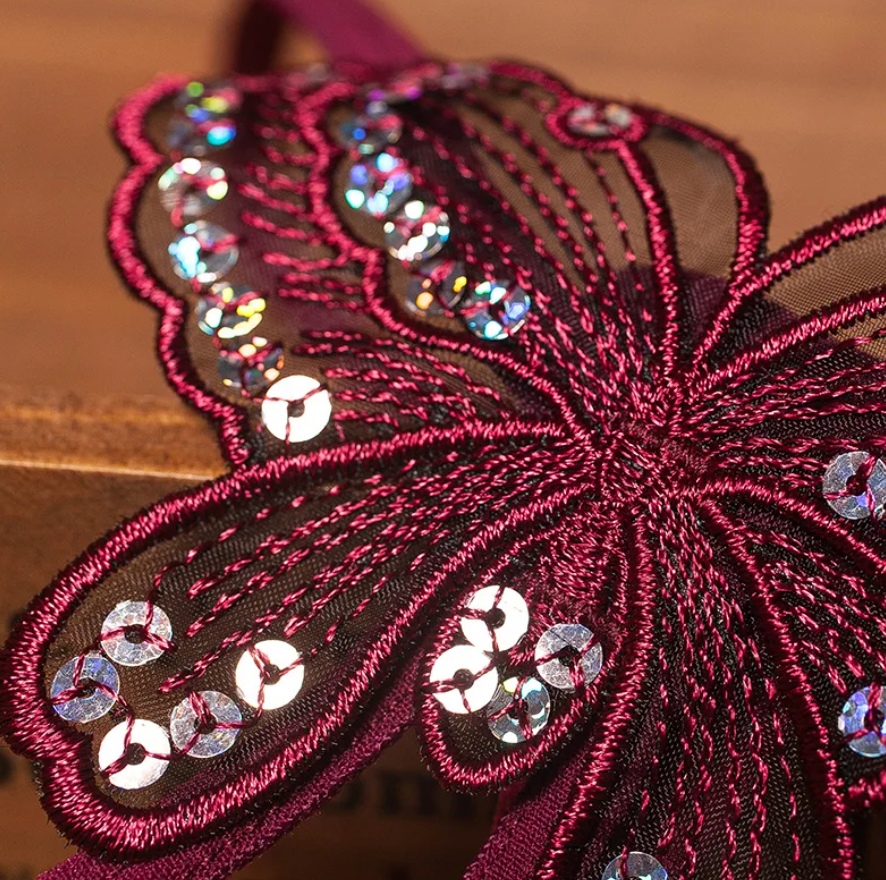 Culotte brodée papillons avec perles