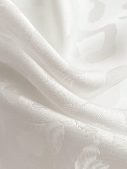 Pyjama Femme Léopard Blanc – Ensemble Long Chic & Confort