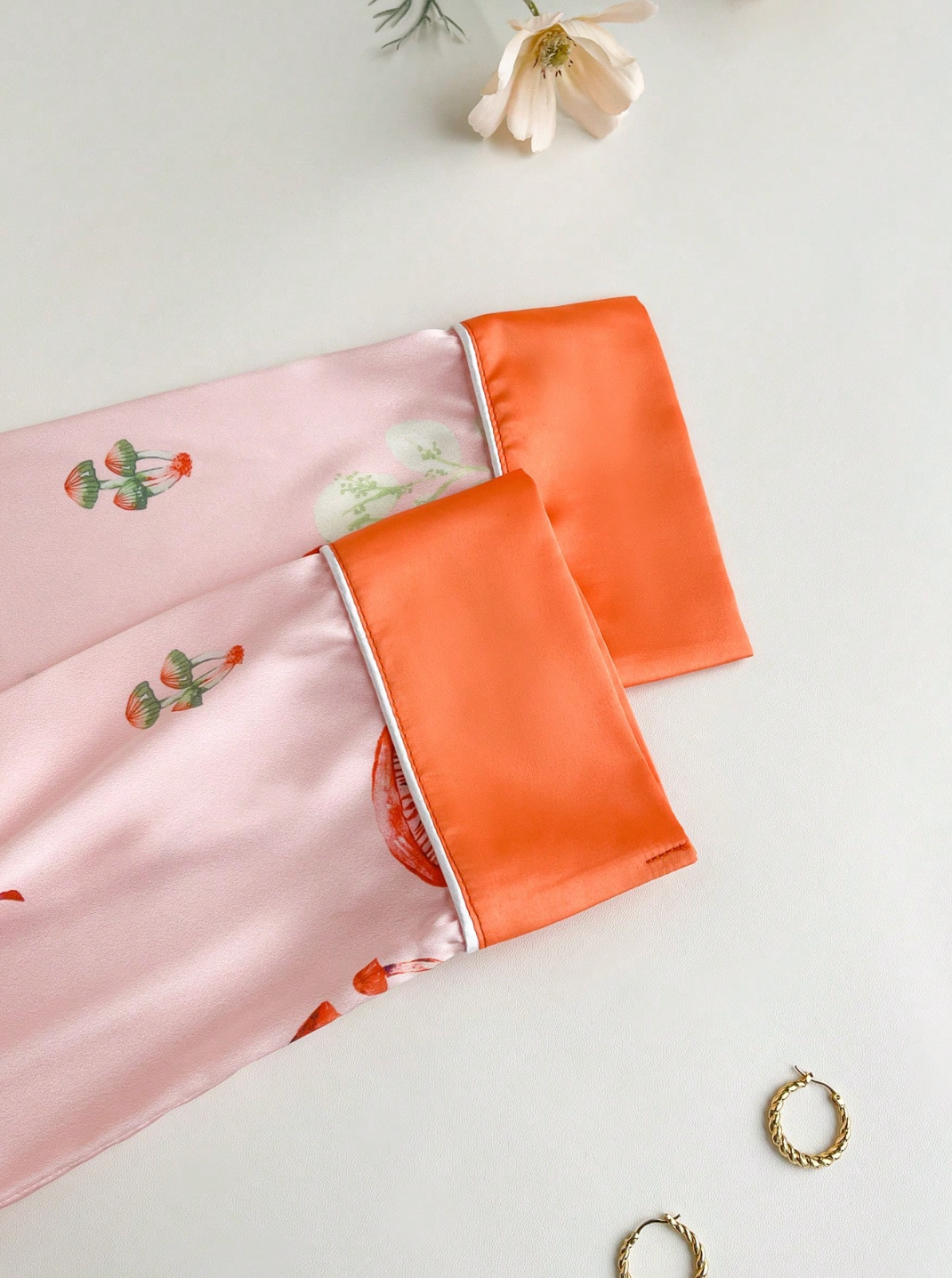 Pyjama Femme Imprimé Animal Tropical – Ensemble 2 Pièces Élégant